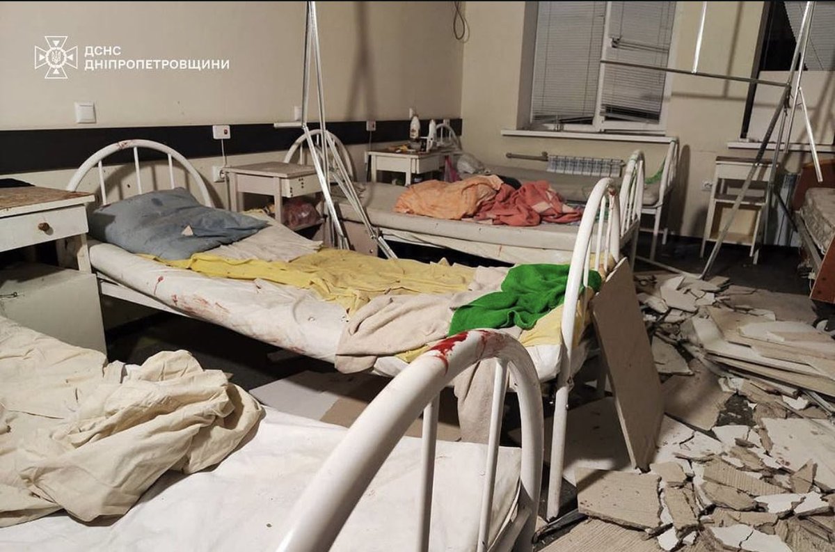 今朝🇺🇦のさんふじんか🏥
🇷🇺に攻撃されました
にんしん中の２３さいのママ👩🏼と
なかの👶🏻しにました
ひどいです😔
リポストおねがいします🙏🏻