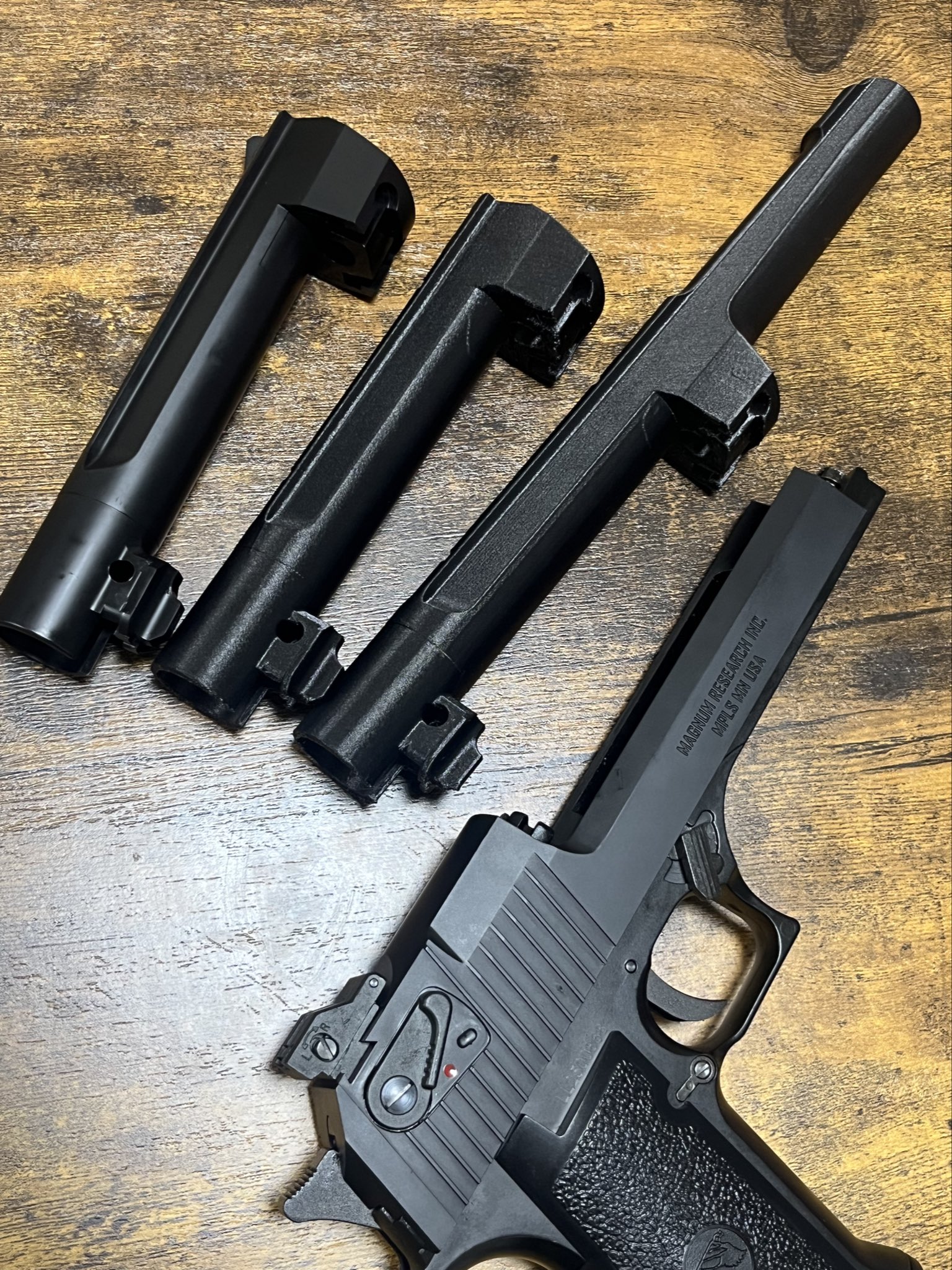 装飾銃　インテリア銃　可動式　全長119cm  重さ2.6kg(重い) あすつく ガスブローバック マシンガン 89式5.56mm小銃 折曲