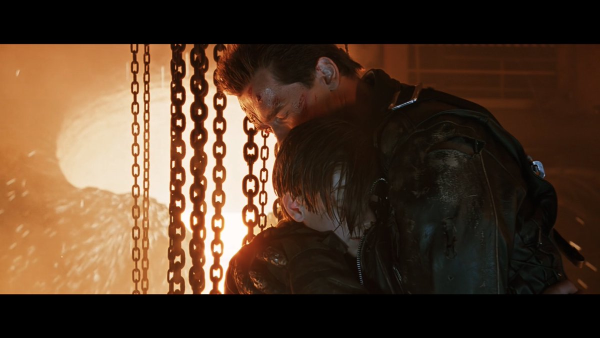 Reddhy7's tweet image. #映画の中で好きなやり取り

人間がなぜ泣くか分かった。
俺には涙は流せないが.....