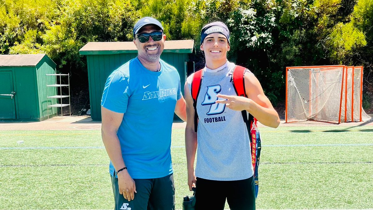 Six Star Football | PLUS+ (@sixstarfootball) on Twitter photo SAN DIEGO PROSPECT CAMP COVERAGE | A look at some of the top Defensive talents that shined
🔥A look at top talents that turned heads at San Diego
📖Scouting Reports + Standouts
STORY: ▶️sixstarfootball.com/article/event-…
<a href="/BrodyBreen/">Brody Breen</a> <a href="/_lincolnbrooks/">Lincoln Brooks</a> <a href="/Nathanhorta_15/">Nathan Horta</a> <a href="/john_jordon9/">John Jordon</a> SAN DIEGO PROSPECT CAMP COVERAGE | A look at some of the top Defensive talents that shined
🔥A look at top talents that turned heads at San Diego
📖Scouting Reports + Standouts
STORY: ▶️sixstarfootball.com/article/event-…
<a href="/BrodyBreen/">Brody Breen</a> <a href="/_lincolnbrooks/">Lincoln Brooks</a> <a href="/Nathanhorta_15/">Nathan Horta</a> <a href="/john_jordon9/">John Jordon</a>