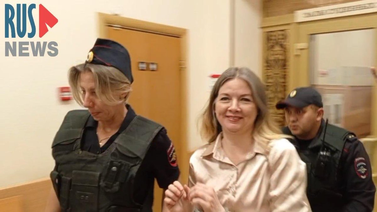 Знакомьтесь, Рафис Набиев. Судья, который сегодня приговорил журналистку Ольгу Комлеву к 12 годам колонии «за участие в ФБК» и за «фейки» об армии. 

У Ольги есть несовершеннолетний сын. У неё диабет второго типа, даже во время следствия было критически тяжело передавать ей