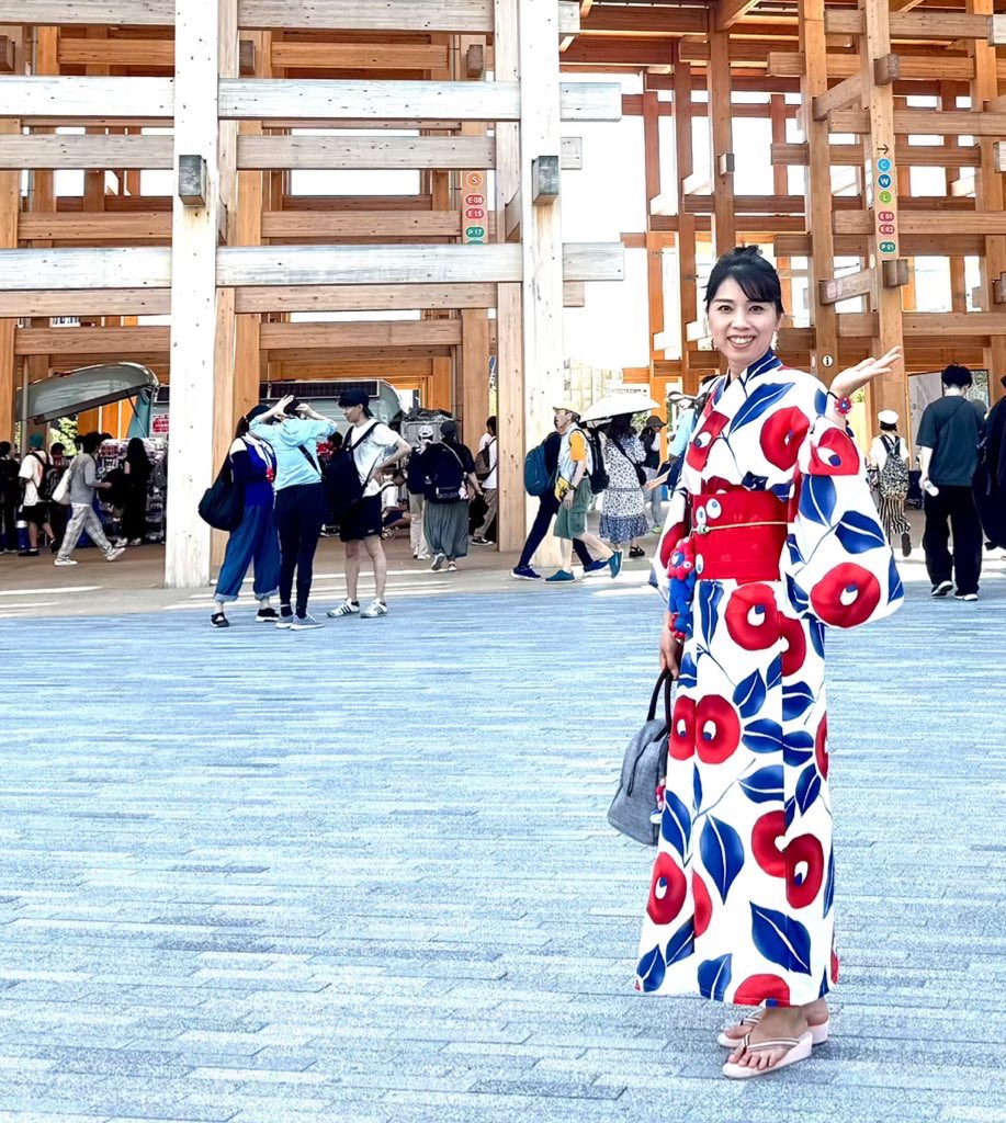 万博　浴衣　ミャクミャク　赤青　青赤 万博 浴衣 ミャクミャク 赤青 青赤