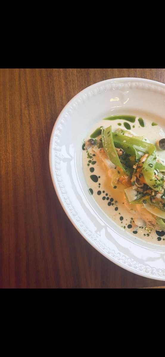 Lemon sole de la “Dubedat” w/ leeks, cockles &amp; mussels. Inspired by Leopold Bloom “A chat in Davy Byrnes”. <a href="/MichelinGuideUK/">The MICHELIN Guide</a> <a href="/JamesJoyceCentr/">The James Joyce Centre</a>