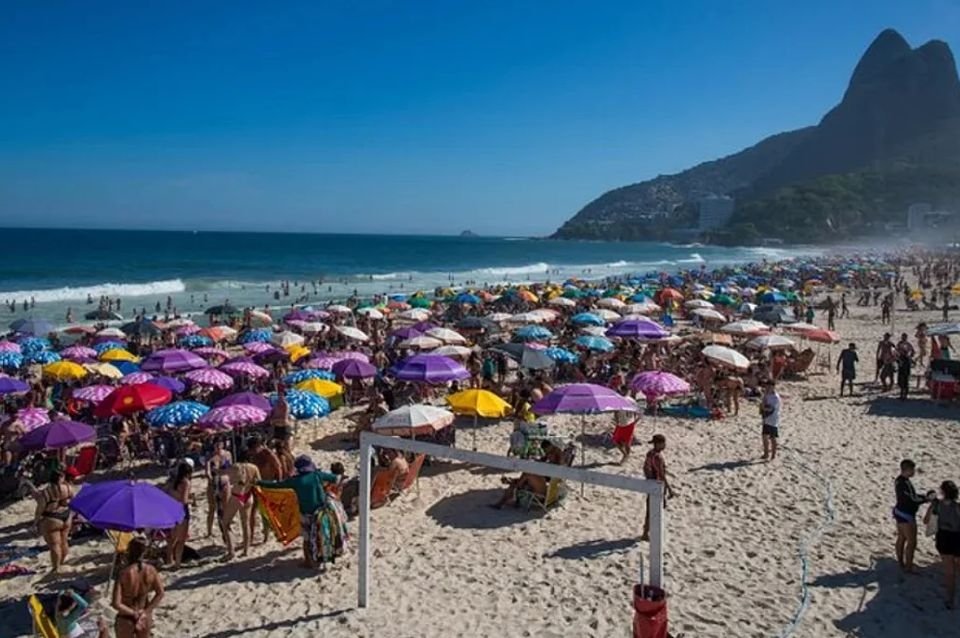 #Economía | Crisis del turismo: por cada viajero que entró, dos argentinos salieron del país
👉lt10.com.ar/noticia/471635…