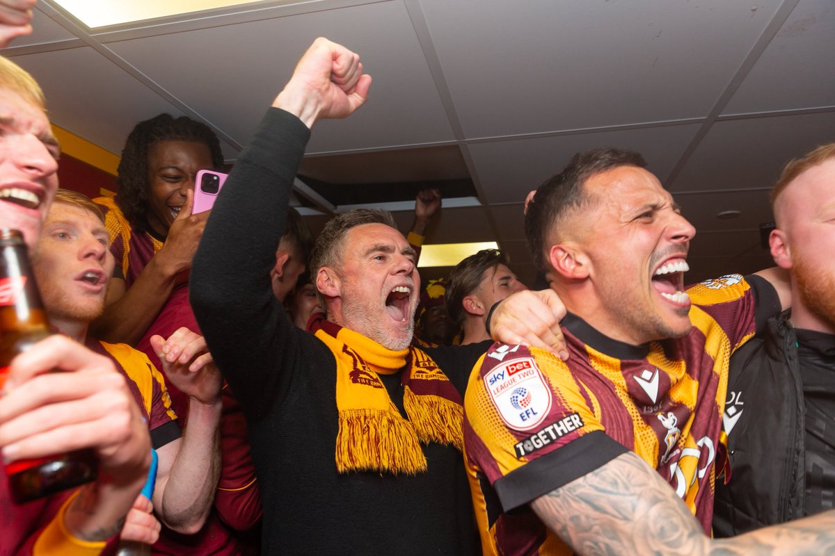 During his time in charge of Bradford City, Graham Alexander has accumulated a 49.5% win-rate across all competitions.

Amongst managers to manage over 10 matches in club history, only Roy McFarland (56.1%) &amp; Jack Foster (52.6%) hold a stronger percentage. #bcafc #bantams