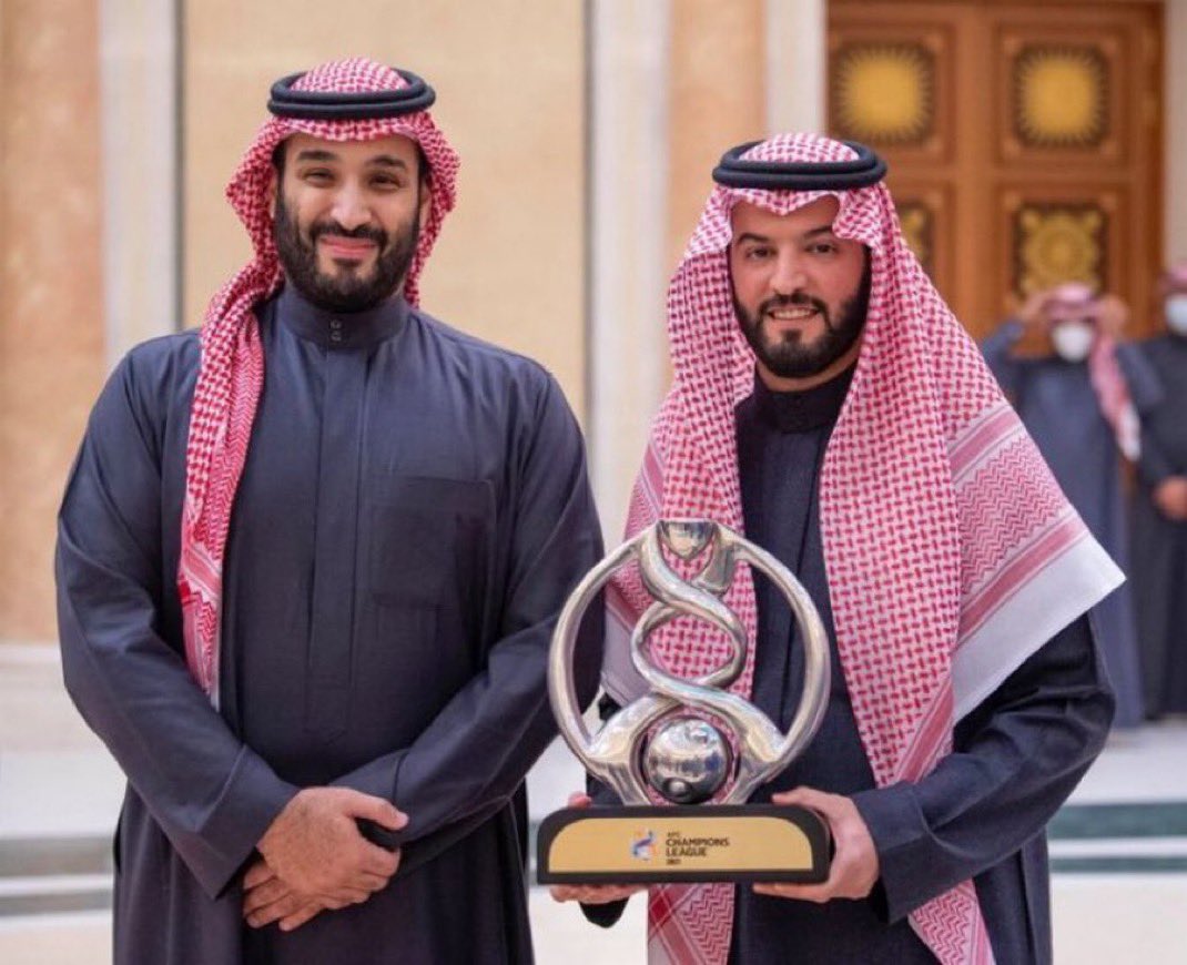 #شكراً_فهد_بن_نافل في عهدك حقق الهلال العديد من البطولات وسيبقى هذا الإنجاز الاجمل والاقرب الى قلوب الهلاليين 💙💙
