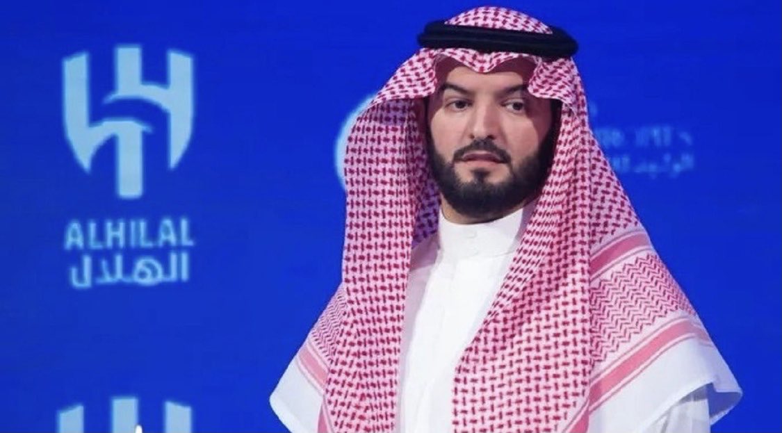 🚨🚨🚨#فهد_بن_سعد_بن_نافل أعظم رئيس في تاريخ الرياضة السعودية يترجل عن صهوة جواده ويتنحى عن رئاسة أعظم ناد في الوطن وقارة آسيا..
وداعاً يا أبو سعد لقد وعدت فأوفيت وعملت فأخلصت ، نسأل الله لك التوفيق والسداد في مسيرتك القادمة..