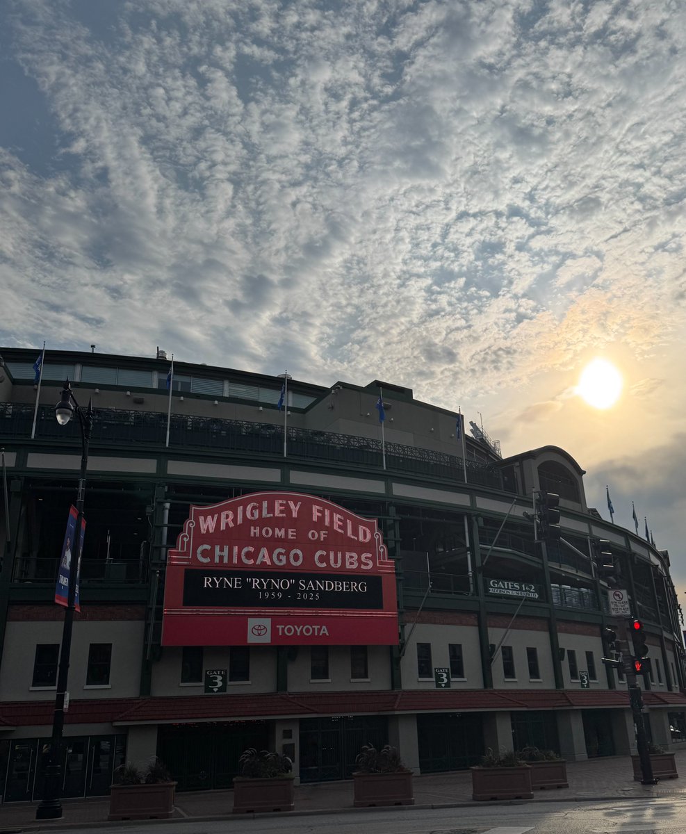 Rest in Peace Ryne Sandberg. chicagocubsfan.us/remembering-ry…