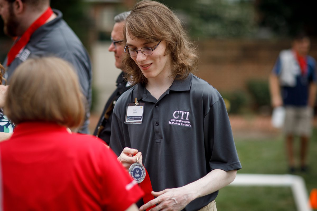 PA Department of Labor & Industry tweet media