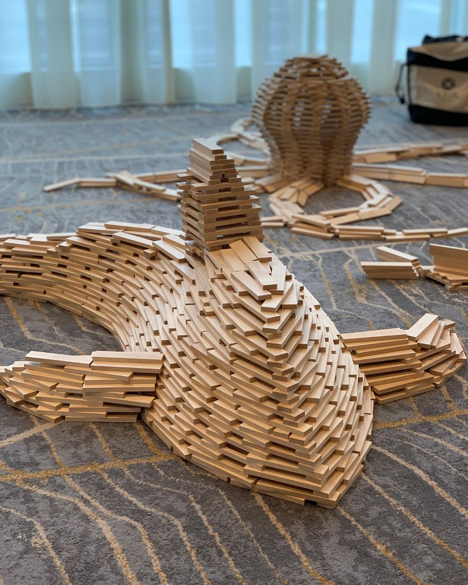 Too hot to play outside? Play inside. No sunscreen needed 😎 

#kevaplanks #indoorplay #playinside #stemactivities #creativeplay #openendedplay #stemlearning #woodenblocks #staycool