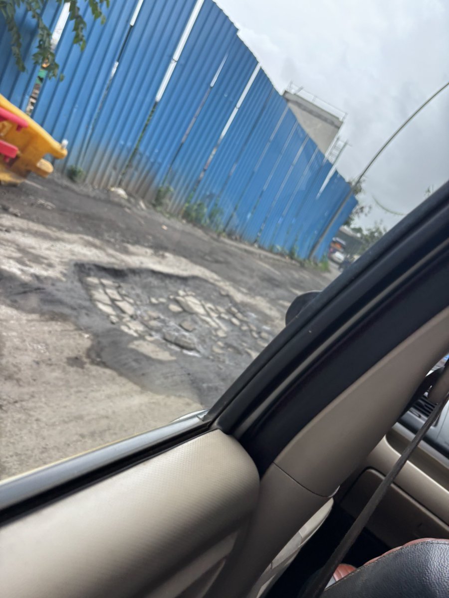 Reshma (@resh1978) on Twitter photo Looks like an annual tradition!!! Craters re-appear as monsoon sets in.
Road that leads to Mumbai international airport as your turn left from Mathuradas vasanji road.
<a href="/CSMIA_Official/">Mumbai Airport</a> <a href="/AAI_Official/">Airports Authority of India</a> <a href="/AdaniOnline/">Adani Group</a> <a href="/MNCDFbombay/">M.N.C.D.F</a> Looks like an annual tradition!!! Craters re-appear as monsoon sets in.
Road that leads to Mumbai international airport as your turn left from Mathuradas vasanji road.
<a href="/CSMIA_Official/">Mumbai Airport</a> <a href="/AAI_Official/">Airports Authority of India</a> <a href="/AdaniOnline/">Adani Group</a> <a href="/MNCDFbombay/">M.N.C.D.F</a>