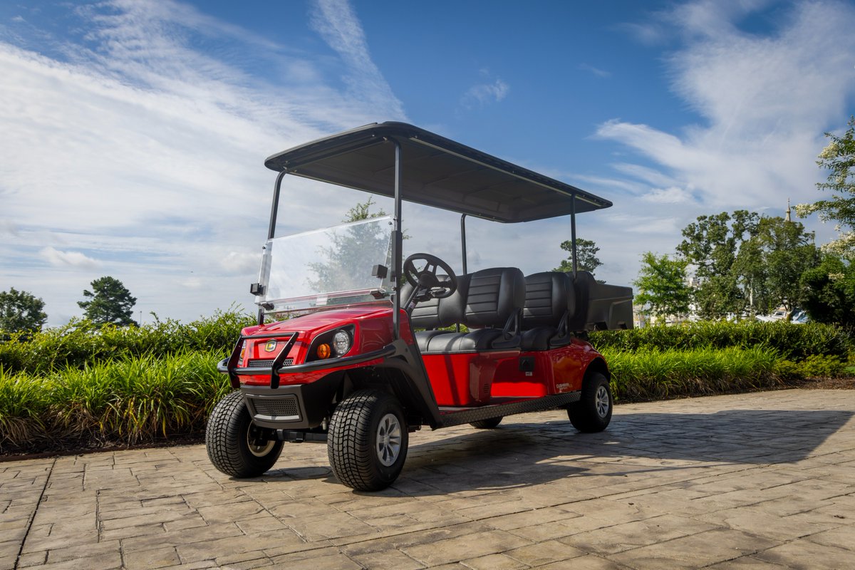 Just delivered: a Cushman Shuttle 4 in <a href="/universityofga/">UGA</a> red🔴⚫ 

Built for student transport, event support, and campus logistics. This is what hardworking fleet mobility looks like. 

#Cushman #NeverBeOutworked