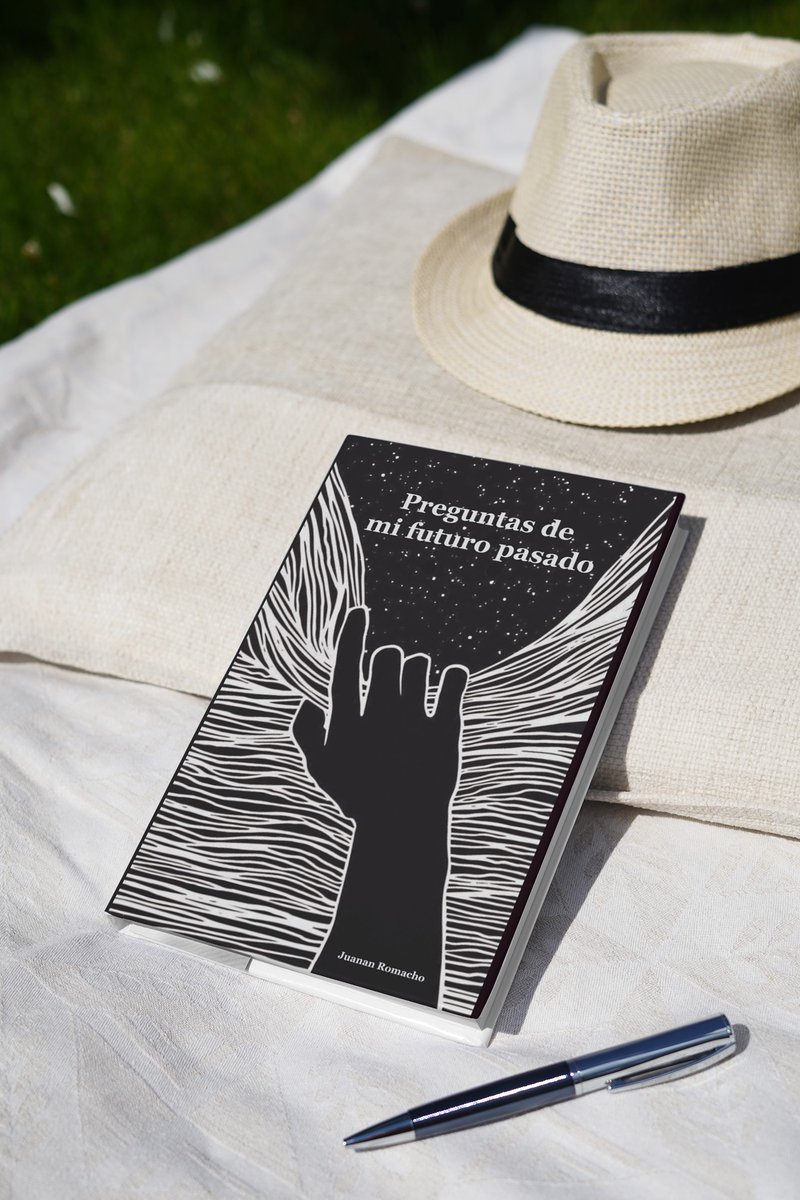 tengounlibro's tweet photo. Es un libro para quienes conversan con sus #recuerdos, para los que sienten que el tiempo no es una línea recta, sino un círculo de #emociones que siempre vuelven con otros nombres.
✅https://t.co/by9TtAR21M
#Novedades #poesia #reflexiondevida #Reflexión #libros https://t.co/G1RGLILxa6
