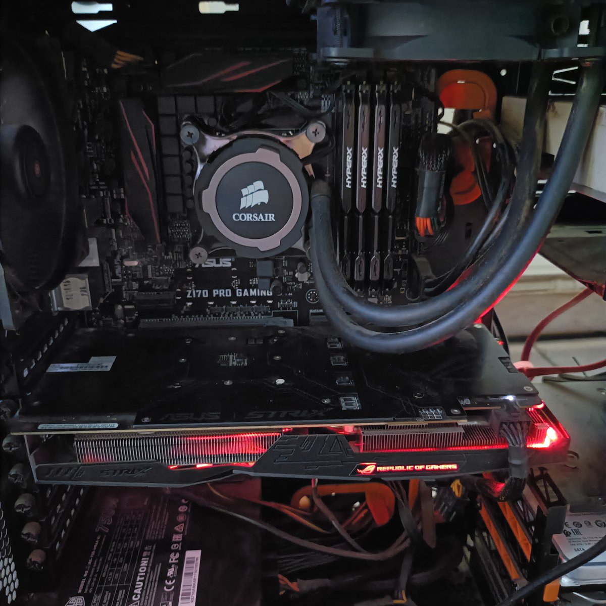 cedm237's tweet photo. @NVIDIAGeForceFR i7-6700K,GTX 1060 6GB, DDR4 32 Go de RAM https://t.co/SF9M9tXftr