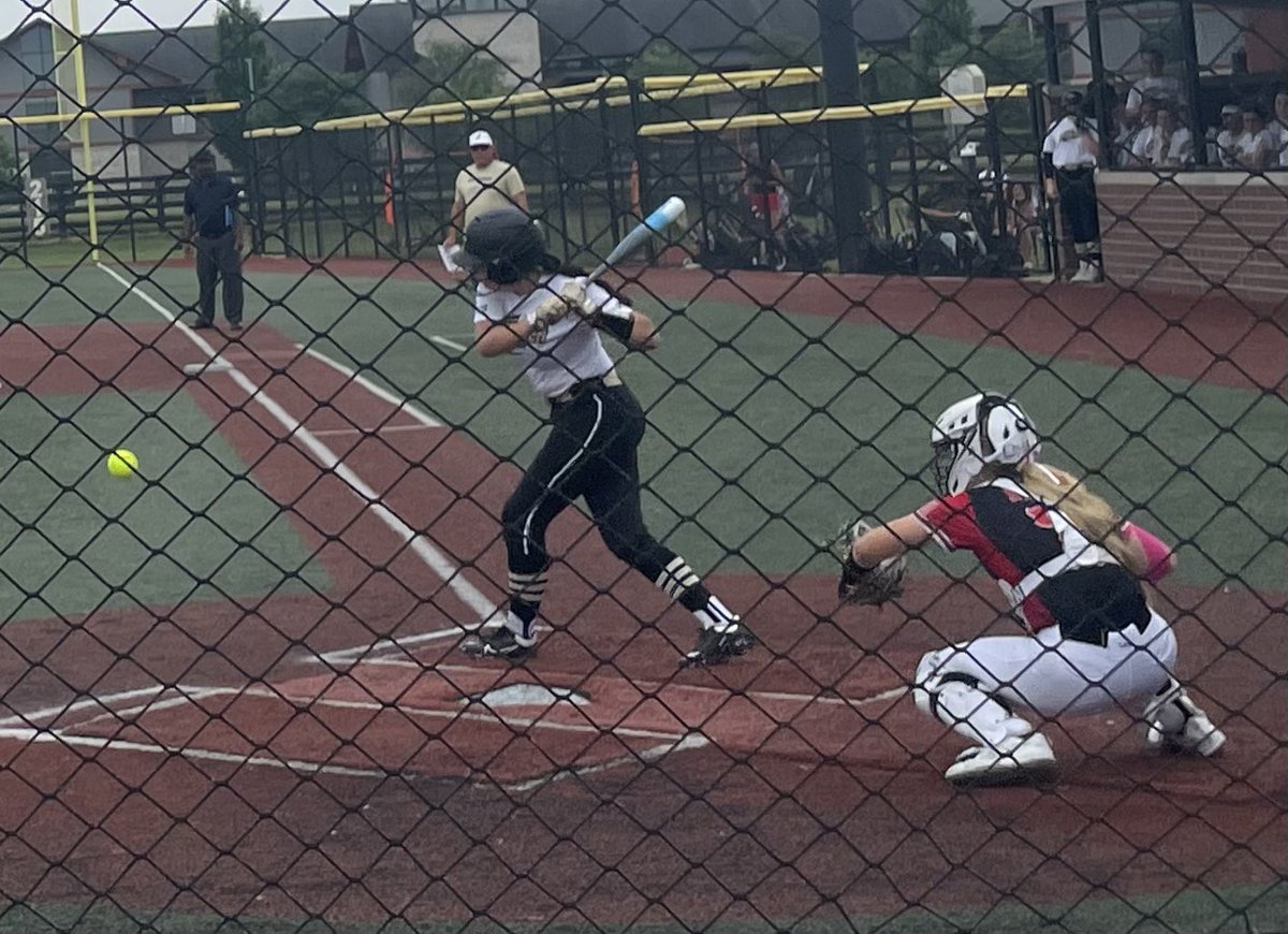 DesSpencer2010's tweet photo. This week at the AFCH in Kokomo Indiana @ARFleXsoftball made it to tier 2. Didn’t finish how we wanted but we played the top teams in the nation. Played 9 games. I split my time catching and 2nd base. .375 BA, .565 OBP.  Can’t wait till fall season. @wampuscatsb https://t.co/Mwr0hlpgTj