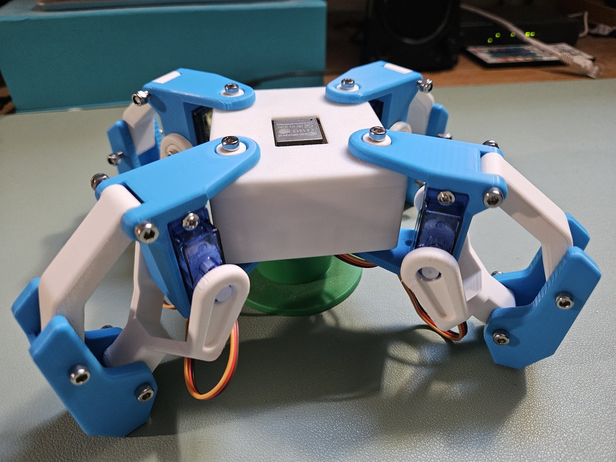 Moisés Fernández tweet media