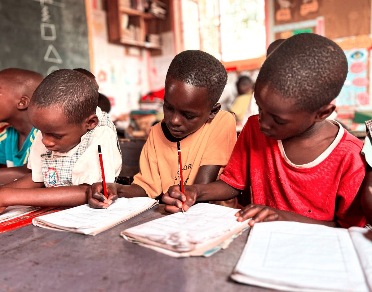 NMFUganda's tweet photo. Little hands, big dreams!
Each pencil stroke builds a brighter future, one line at a time.
Focused on the horizon and determined to shape the future.
#NMFUganda #SponsorMeProgram #ChristianValues #ChildSupport #TreyJuniorSchool
π https://t.co/OsOhQYKrJ2 https://t.co/radTOVuKQZ