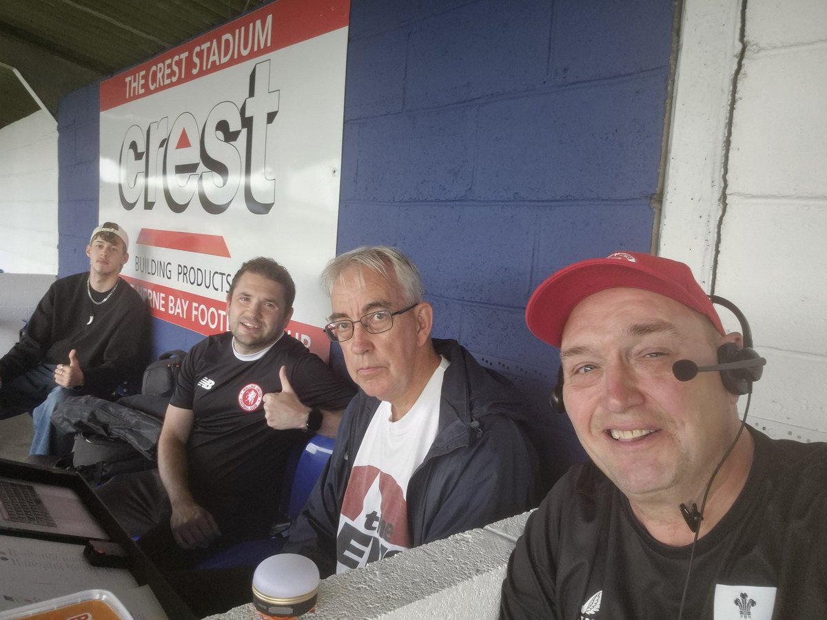 Radio Wings (sponsored by WUSA) (@wingswelling1) on Twitter photo Your Welling United media team are ready, its <a href="/HerneBayFC/">Herne Bay Football Club</a> v <a href="/wellingunited/">Welling United FC</a> (sponsored by D C AUTO LTD of Crayford). We go live at around 7.40pm
radio-wings.mixlr.com Your Welling United media team are ready, its <a href="/HerneBayFC/">Herne Bay Football Club</a> v <a href="/wellingunited/">Welling United FC</a> (sponsored by D C AUTO LTD of Crayford). We go live at around 7.40pm
radio-wings.mixlr.com