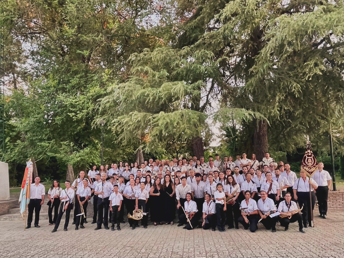 ACM Alfredo Martos (@alfredo_martos) on Twitter photo Hoy nos gustarรญa mostrar nuestro mรกs sincero agradecimiento a la Agrupaciรณn Musical Villanovense por el trato que nos han dado desde el primer momento, por la invitaciรณn a su ๐๐๐๐๐ ๐๐ง๐๐ฎ๐๐ง๐ญ๐ซ๐จ ๐๐๐๐ข๐จ๐ง๐๐ฅ ๐๐ ๐๐๐ง๐๐๐ฌ ๐๐ ๐๐ฎฬ๐ฌ๐ข๐๐ y la magnรญfica Hoy nos gustarรญa mostrar nuestro mรกs sincero agradecimiento a la Agrupaciรณn Musical Villanovense por el trato que nos han dado desde el primer momento, por la invitaciรณn a su ๐๐๐๐๐ ๐๐ง๐๐ฎ๐๐ง๐ญ๐ซ๐จ ๐๐๐๐ข๐จ๐ง๐๐ฅ ๐๐ ๐๐๐ง๐๐๐ฌ ๐๐ ๐๐ฎฬ๐ฌ๐ข๐๐ y la magnรญfica