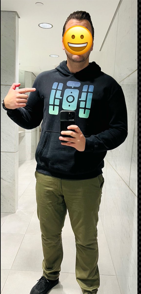 Repoing my <a href="/Shake_Station/">ShakeStation</a> swag to the office today.
<a href="/HNS/">Handshake</a> 
🤝