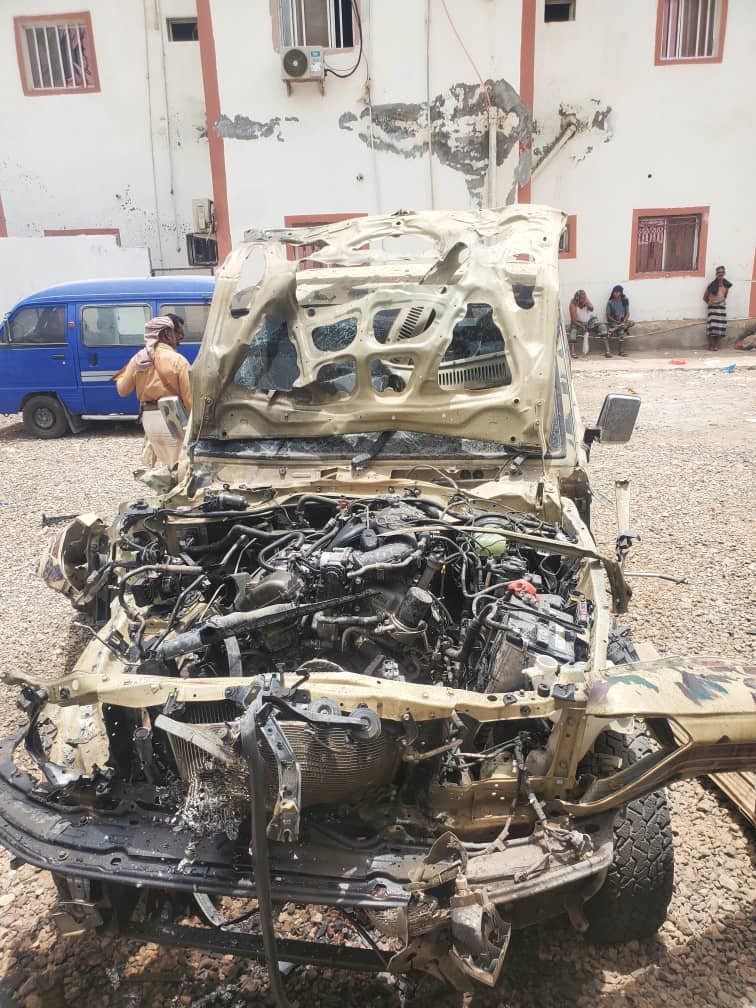 بدات خلايا الاصلاح الازهابية بترجمة حملتهم وتحويلها الى عمليات ارهاببة مفخخة وناسفة ۔۔! 
فا العملية الازهابية التي استهدفت احد الاطقم العسكرية التابعة لحراس الجمهورية في مدينة التربة ۔ماهي الا بداية وتدشين مرحلة قادمة من العمليات الازهابية الاخوانية ضد القوى الوطنية الجمهورية.