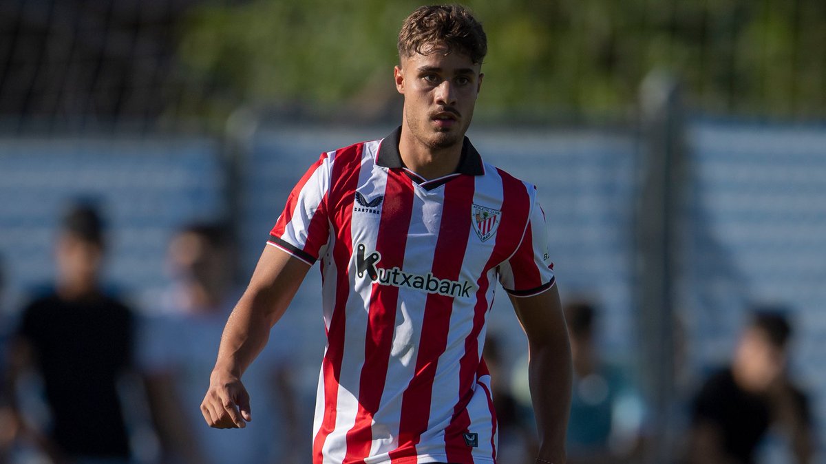 EUP! 🔴⚪️ Cesión de Hugo Rincón al Girona FC El canterano se incorpora de manera inmediata al conjunto catalán para continuar con su progresión en Primera División. La cesión contempla una compensación económica además de unas penalizaciones por no participación⚽️