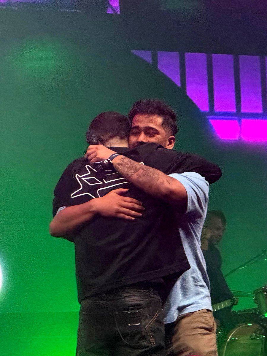 It's the birthday of the Real One. Happy Birthday,
<a href="/scouttanmay/">sc0utOP</a>.

 #WolvenSpark