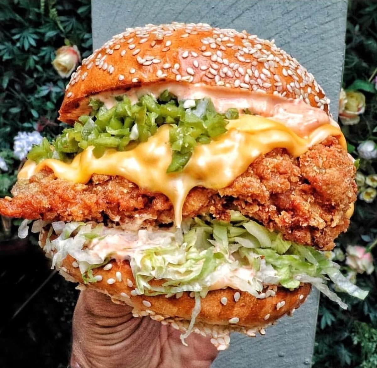the0sdiaryy's tweet photo. ☆ THIS OR THAT: healthy vs unhealthy ☆

a #foodpoll for #edtwt 

♡ + rtwt appreciated!!

🏷️ mealspo foodpoll ricecaketwt https://t.co/rvwTShPPGR