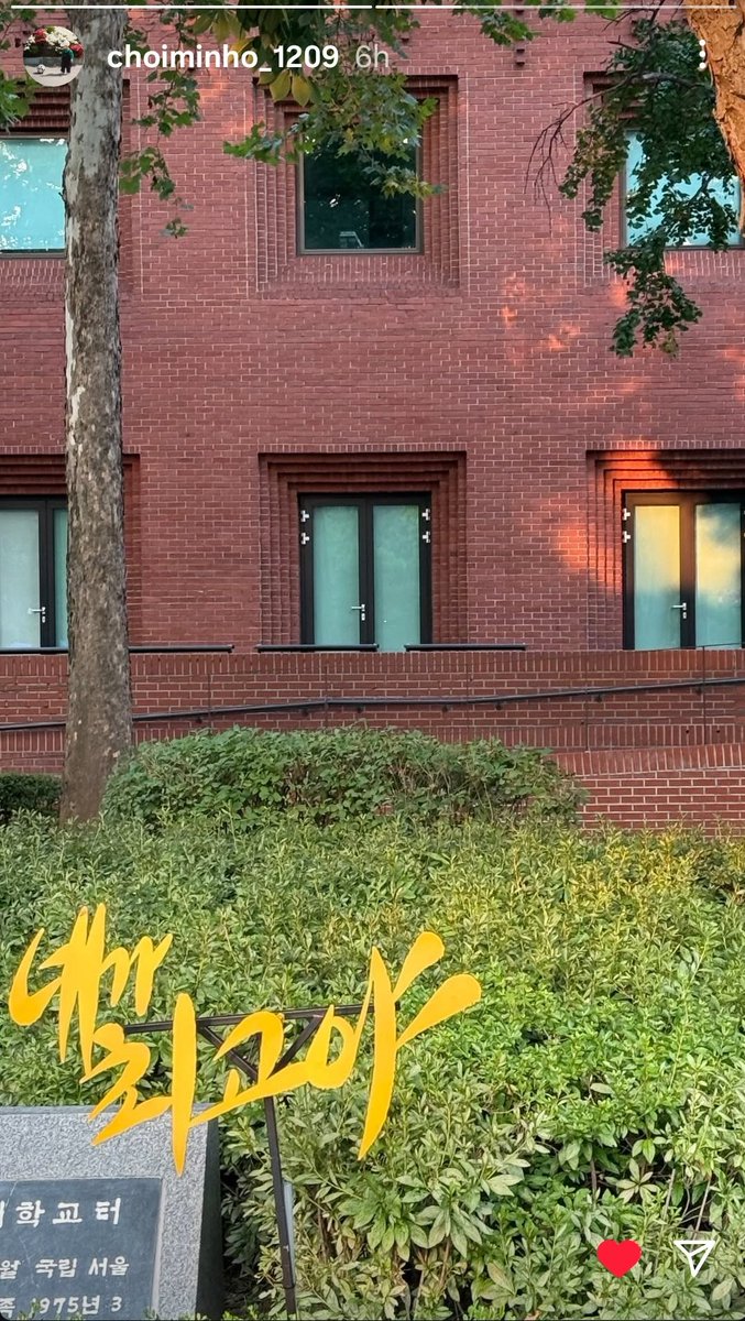 #고기기 Minho's  favourite “Daehak-ro” times are back again ㅠㅠㅠㅠ🥺🤍

“Let the Rehearsal begin”!🩵

#WaitingForWaitingForGodot #VAL
#고도를_기다리며를_기다리며 #밸 
#민호 #MINHO #ミンホ <a href="/SHINee/">SHINee</a>