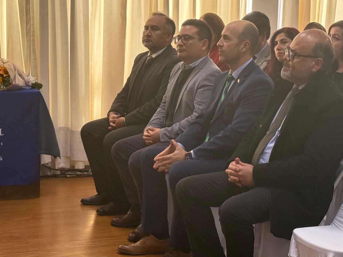 Director Regional de Gendarmería, Coronel Ervin Wandersleben participa de la sesión extraordinaria de pleno por el 48 aniversario de la instalación de la Corte de Apelaciones de Copiapó, acto encabezado por el Ministro Carlos Meneses Coloma. 
#SomosReinserciónySeguridadPública