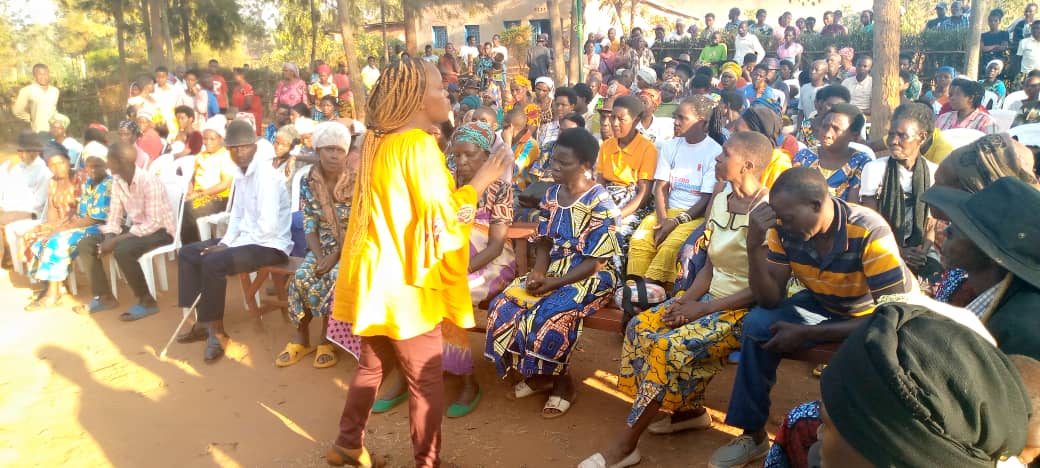 Umurenge wa Musenyi - Akarere ka Bugesera (@sectormusenyi) on Twitter photo Muri gahunda yo gusanga umuturage no gukemura ibibazo,none kuwa 29/07/2025 hakozwe inteko z'abaturage mu tugari twose tw'umurenge wa Musenyi.Inteko zitabiriwe kandi n'abakozi bakorera ku rwego rw'umurenge muri buri kagari.
<a href="/BugeseraDistr/">Bugesera District</a>
<a href="/RwandaEast/">πππ¬πππ«π§ ππ«π¨π―π’π§ππ | ππ°ππ§ππ</a> Muri gahunda yo gusanga umuturage no gukemura ibibazo,none kuwa 29/07/2025 hakozwe inteko z'abaturage mu tugari twose tw'umurenge wa Musenyi.Inteko zitabiriwe kandi n'abakozi bakorera ku rwego rw'umurenge muri buri kagari.
<a href="/BugeseraDistr/">Bugesera District</a>
<a href="/RwandaEast/">πππ¬πππ«π§ ππ«π¨π―π’π§ππ | ππ°ππ§ππ</a>