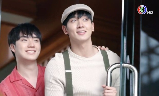 จุดเริ่มต้นของรักสามเศร้าเราสามคนสินะะ 🤧❤️❤️❤

#TEeThanapon #ตี๋ธนพล #รณกร
#แสนรัก #MyImPerfectFamily #แสนรักEP1