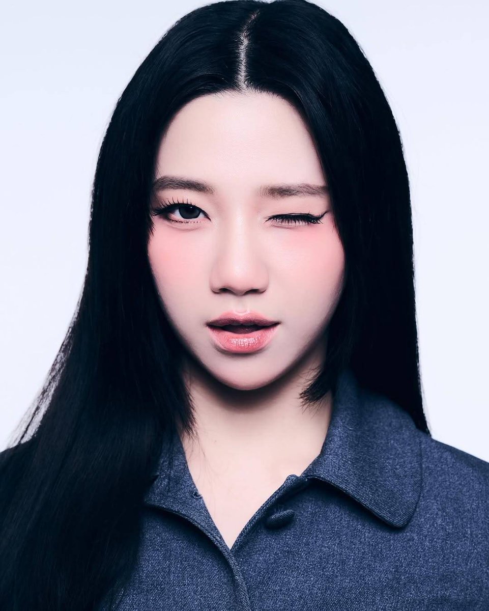 📸 Chacha's Instagram  Posts
🗓 25/07/2025

Jisoo or Wonyoung or Chacha 
2/3

#ชาช่า #ชาช่ากนกรักษ์ #CHACHA #ChachaKanokrak #fyp #ChachaLifeStyle #TeamChacha #Kpop