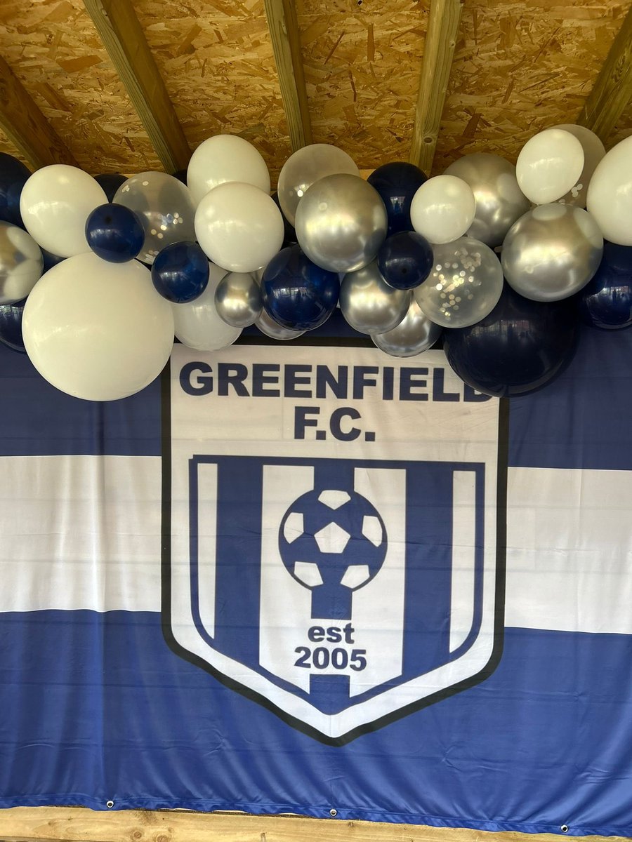 Andyjones0702's tweet image. So the season ends, 7 tourneys, 6 wins, 1 final loss, 6 goals conceded in all! Played up a year in top league with competitive games every all season….and my lad got the best award - players player! 🔥#smashedit #proudmanager #prouddad #whatateam @greenfieldfcU9s @Greenfieldfc