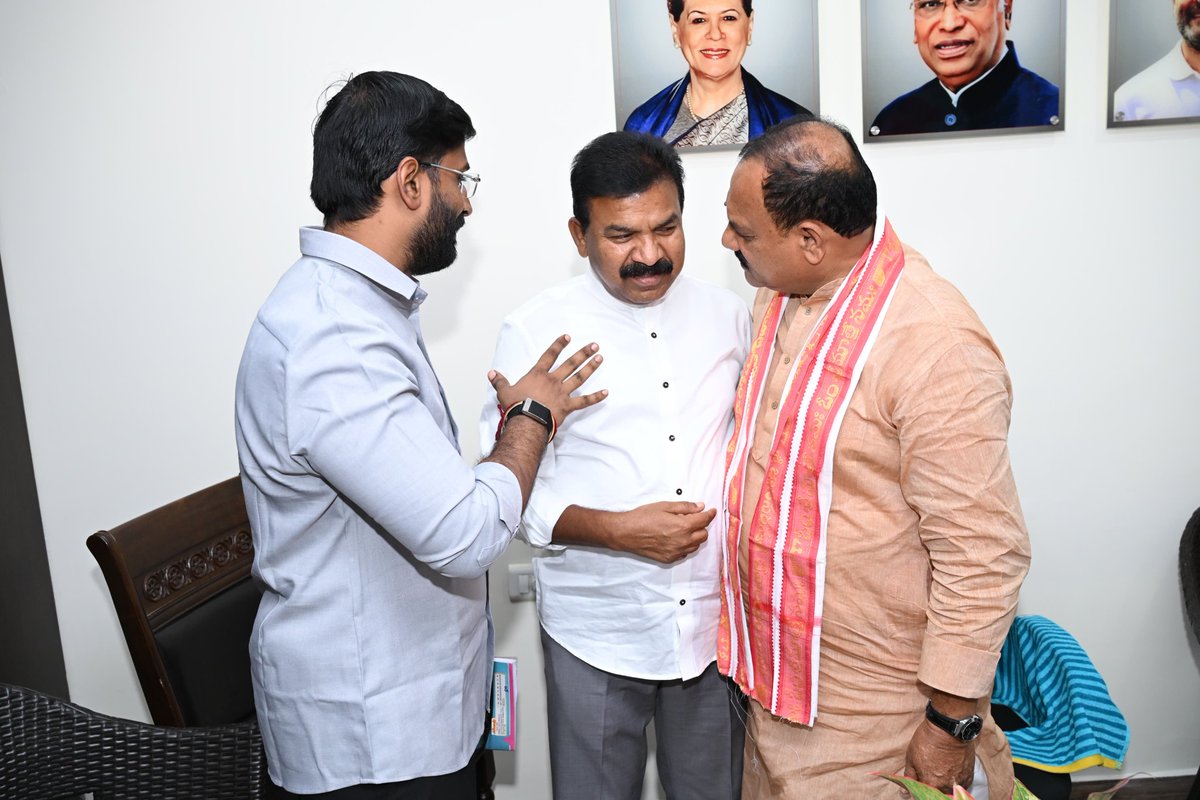 VenkatBalmoor tweet picture