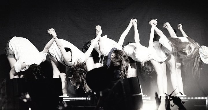 ⁣
#T-ARA 16th Anniversary⁣
#0729 

축하해준 모든분들깨 진심으로 감사드려요.
나의 청춘의 일부 였던...
소중하고 소중한사람들
(ᴗ̤ .̮ ᴗ̤  )₎₎ᵗᑋᵃᐢᵏ ᵞᵒᵘ🤍