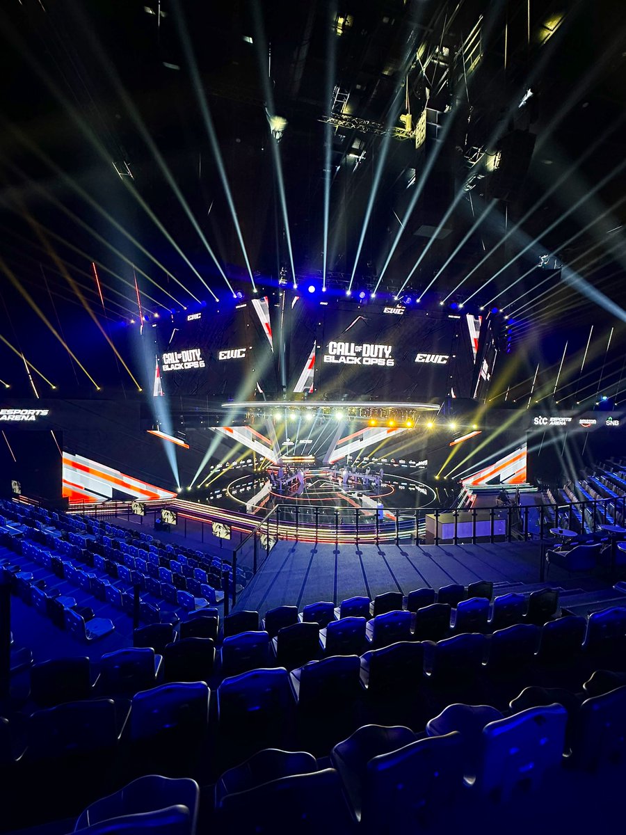 EFG Champy tweet media