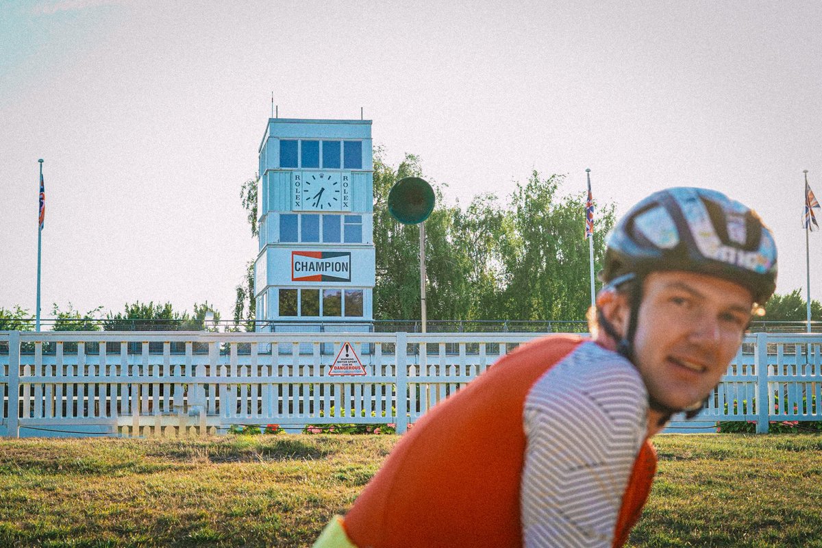 Goodwood photoshoot with my brother 🚴‍♂️💨