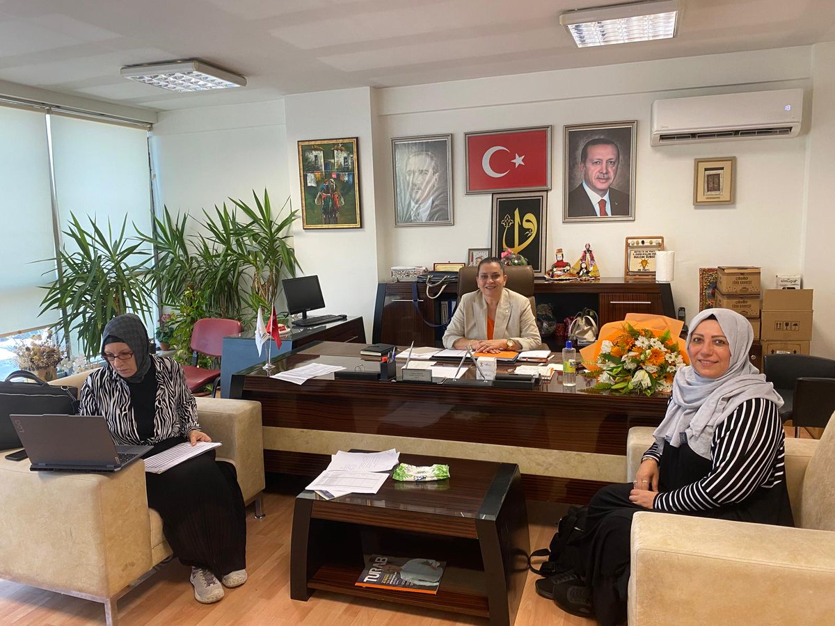 📍Antalya İl Başkanlığı

Hollanda’dan bizleri ziyarete gelen kıymetli Aynur Çakır Hanım’a nazik ziyareti için teşekkür ediyorum.

Kendilerini ağırlamaktan büyük memnuniyet duyduk.

<a href="/tugbaisikercan/">Tuğba IŞIK ERCAN</a> 
<a href="/alicetin_07/">Ali Çetin</a>