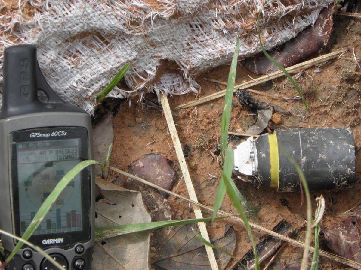 MaNet846647's tweet photo. Thai Armed Forces and the Unlawful Use of Cluster Munitions on Cambodian Territory. 

International Justice For Khmer
#ExposeThailandLies 
#Truthformcambodia 
#CambodiaNeedsPeaceNotWar https://t.co/9vWR3Wv0Hm