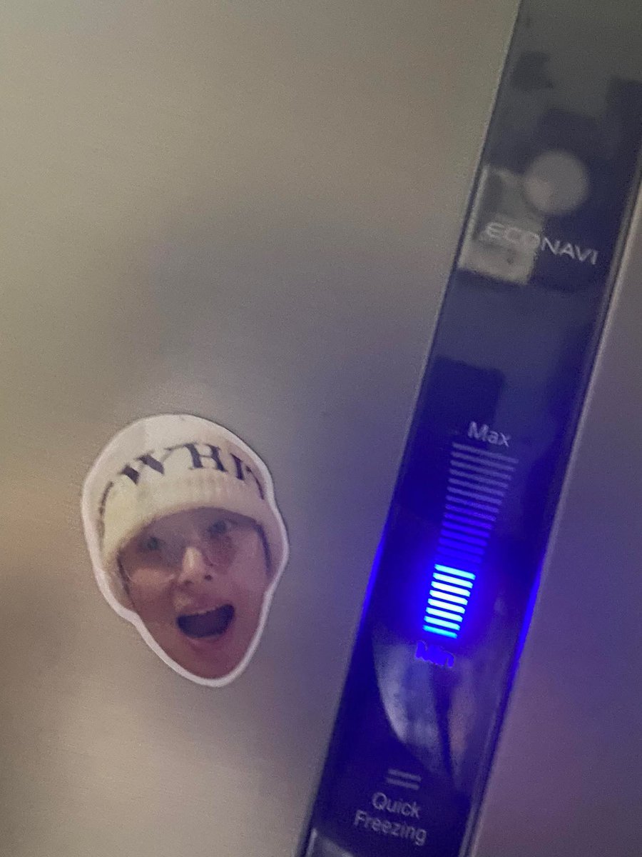 got this nung btw 2023, kanino nga ulit etong freebie na ‘to? ang cute lang tas nasa ref pa rin naman hanggang ngayon