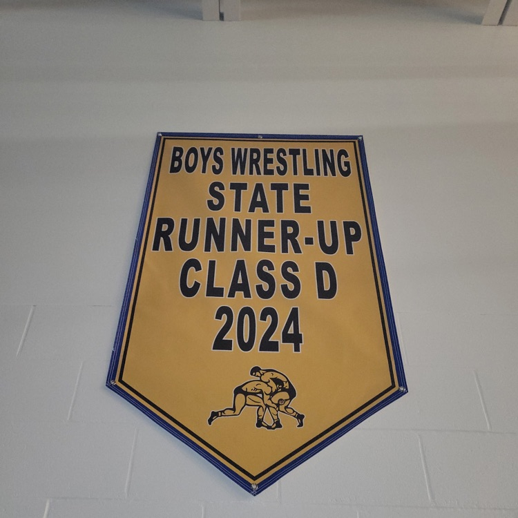 🐾HUSKY FANS!🐾
Saturday August 2 is our Booster Steak Fry! Two exciting items that will be on the auction are TWO LIFETIME ACTIVITIES PASSES and the BOYS STATE WRESTLING BANNER!
Come ready to bid on these exciting items and more to support our Boosters! 🐾