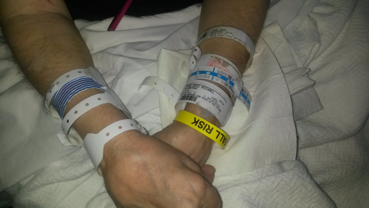 They cut off my Social Security and I'm trying to get it back but until then I'm dead broke.
I'm behind on rent and my internet bill is coming up.
Any amount of help will help so if you can I would surely appreciate it.

Cash App - $EricThePage

Venmo - @Eric-Page-81