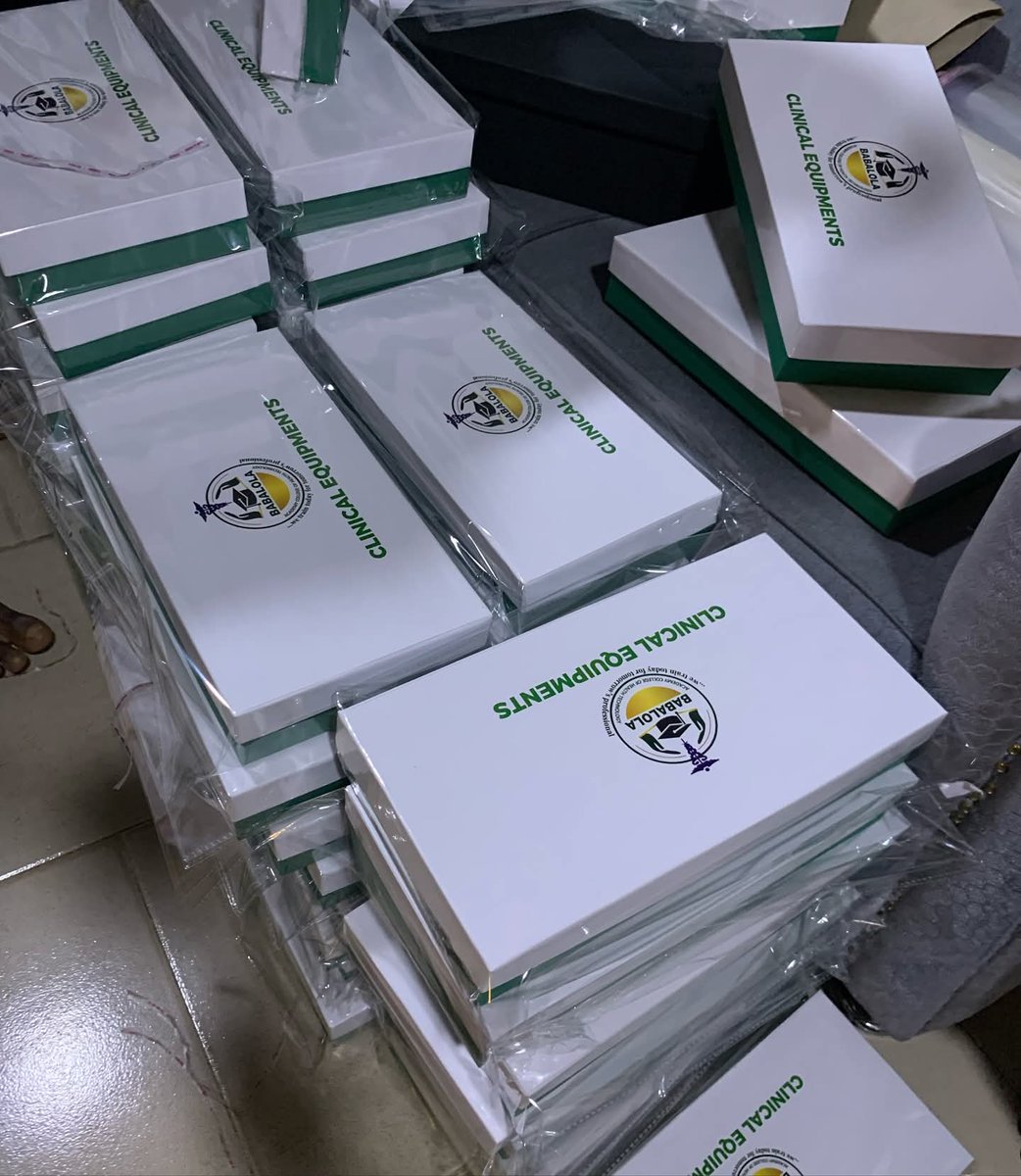 JattoQudus's tweet photo. Regular Box
To Place Your Order;

📍Send us a DM @LiftedhandsP 
📍Call or WhatsApp +2348074692174
📍Location, Ilorin. 

#boxmaking #paperbag #giftbox #ilorinpackaging #packagingbox #satinbag #weddingsouvenirs #brandinginlagos #Packaging #ilorin #boxes #printing https://t.co/u6SKiz6qaU