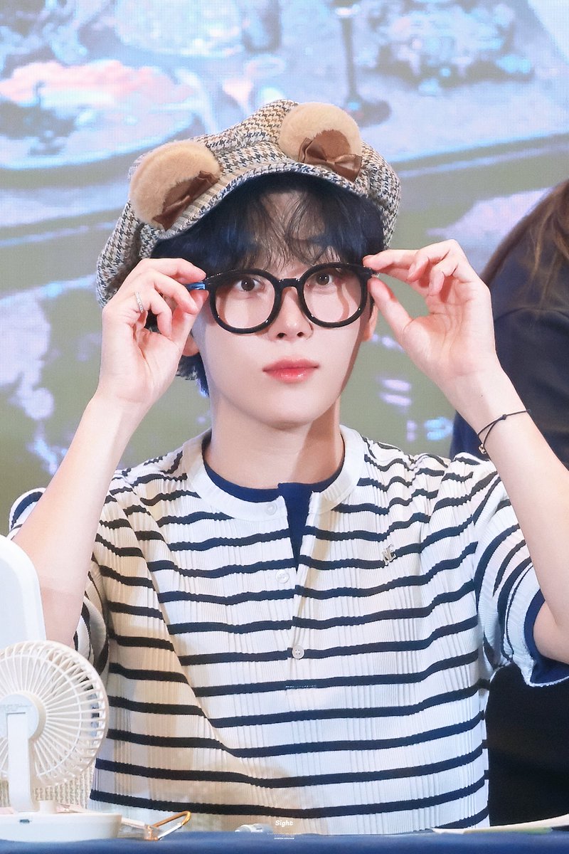 네? 살인사건이요??
저는 푸딩실종전문탐정인데요...