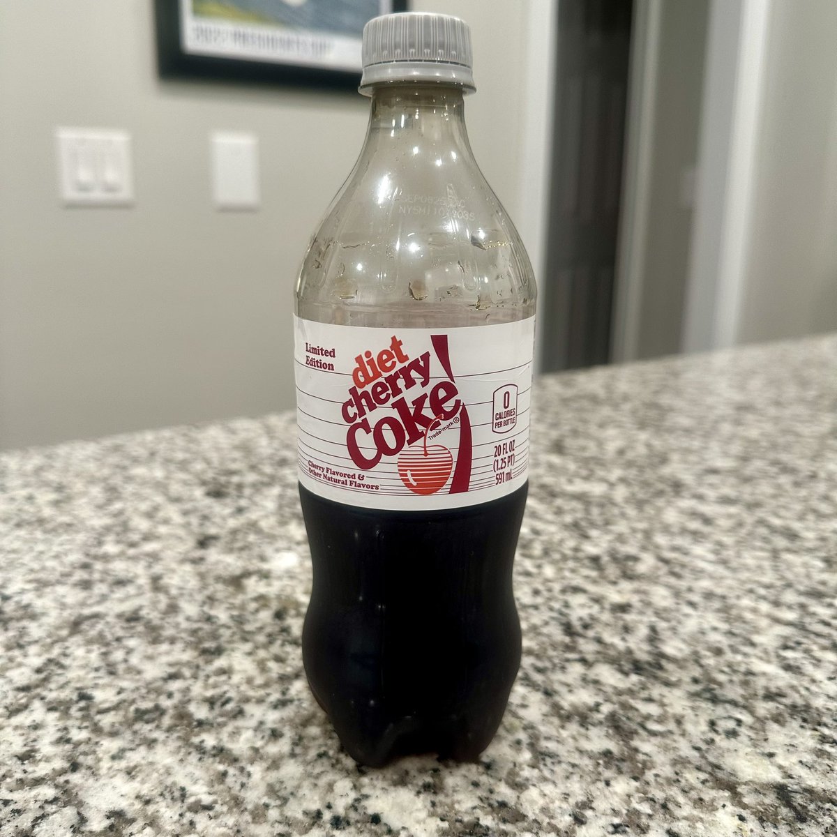 Hey <a href="/CocaColaCo/">The Coca-Cola Co.</a> - what will it take to make this a permanent flavor in the <a href="/DietCoke/">Diet Coke</a> lineup?!?

Coke Zero Cherry is too sweet for some of us - while this is the perfect balance!

It is - without a doubt - one of the best drinks ever!

#dietcherrycoke #dietcoke