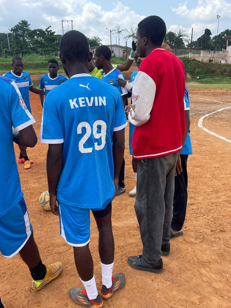 Lors de ce choc au sommet entre le <a href="/TeamFC2021/">Team FC</a> et le <a href="/LECARDIO237/">LE CARDIO🇨🇲</a>, ce sont les cardiologues qui émergent victorieux de cette confrontation. Cette victoire significative renforce leur position dans la lutte pour les titres pour les ex champions.