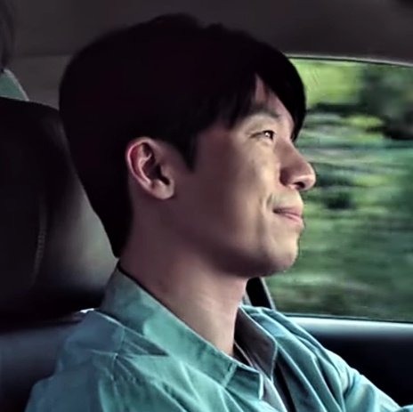 another ass thing about the writing is no survivor showing any sign of trauma or ptsd like gihun did or any normal human being would. these 2 got shot, almost died, lost family and saw hundreds of people die in a playground themed concentration camp. tf they looking so jolly for?