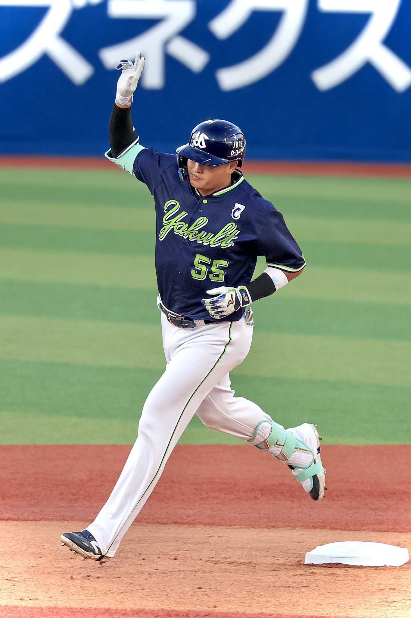 【早い者勝ち♡タグ付き✨】チャンピオンワッペン2022 村上宗隆選手 ふっしー⛱ on X: 