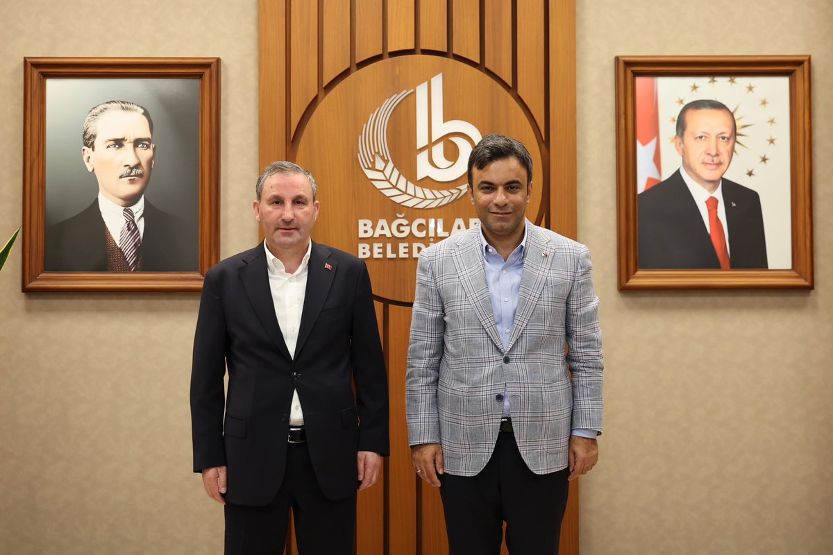 Sultanbeyli Belediye Başkanı Ali Tombaş’a kıymetli ziyaretlerinden dolayı teşekkür ediyor, çalışmalarında kolaylıklar diliyorum.